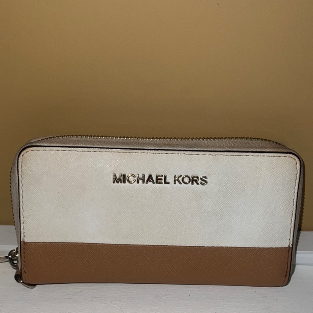 Michael Kors Tan and Cream Wallet